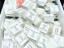 Load image into Gallery viewer, WAX MELTS - 1 oz.