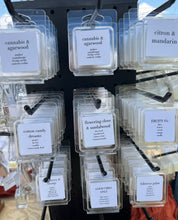 Load image into Gallery viewer, WAX MELTS - 1 oz.
